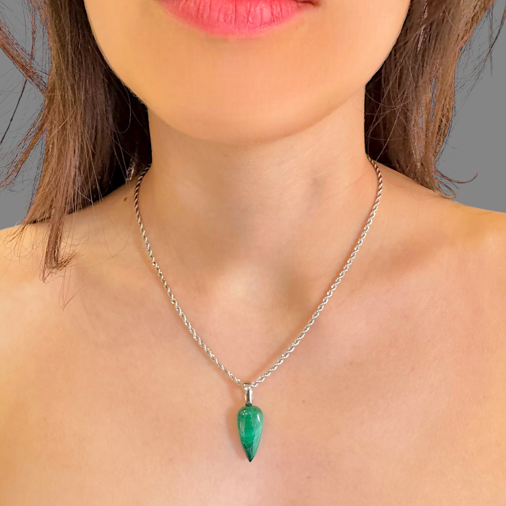 Collana malachite goccia 24x11 mm Sharifa Crystals